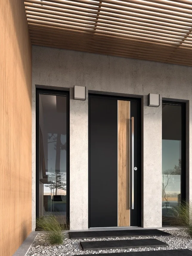 Porte d'entrée à la fois noire et en bois, une illustration d'un chantier moderne et professionnel mené par Actiba